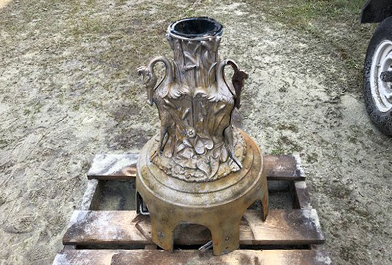 Paint Removal From Intricate Objects